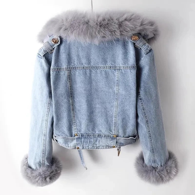 Denimjacke Frauen Trendy Modern Berlin - BerlinGlamour