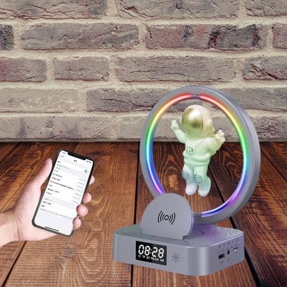 Astronauten Wecker RGB Lautsprecher LED Uhr