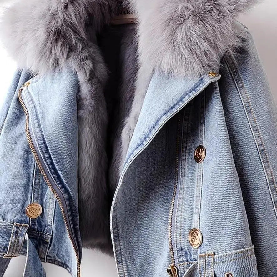 Denimjacke Frauen Trendy Modern Berlin