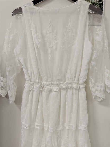 Spitzen Maxikleid Halbtransparent Cross Durchsichtig