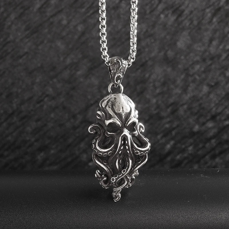 Gothic Halskette mit Totenkopf und Oktopus Motiv Schwarz