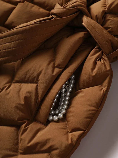 Gesteppte Damenjacke Karomuster Gürtel Modern