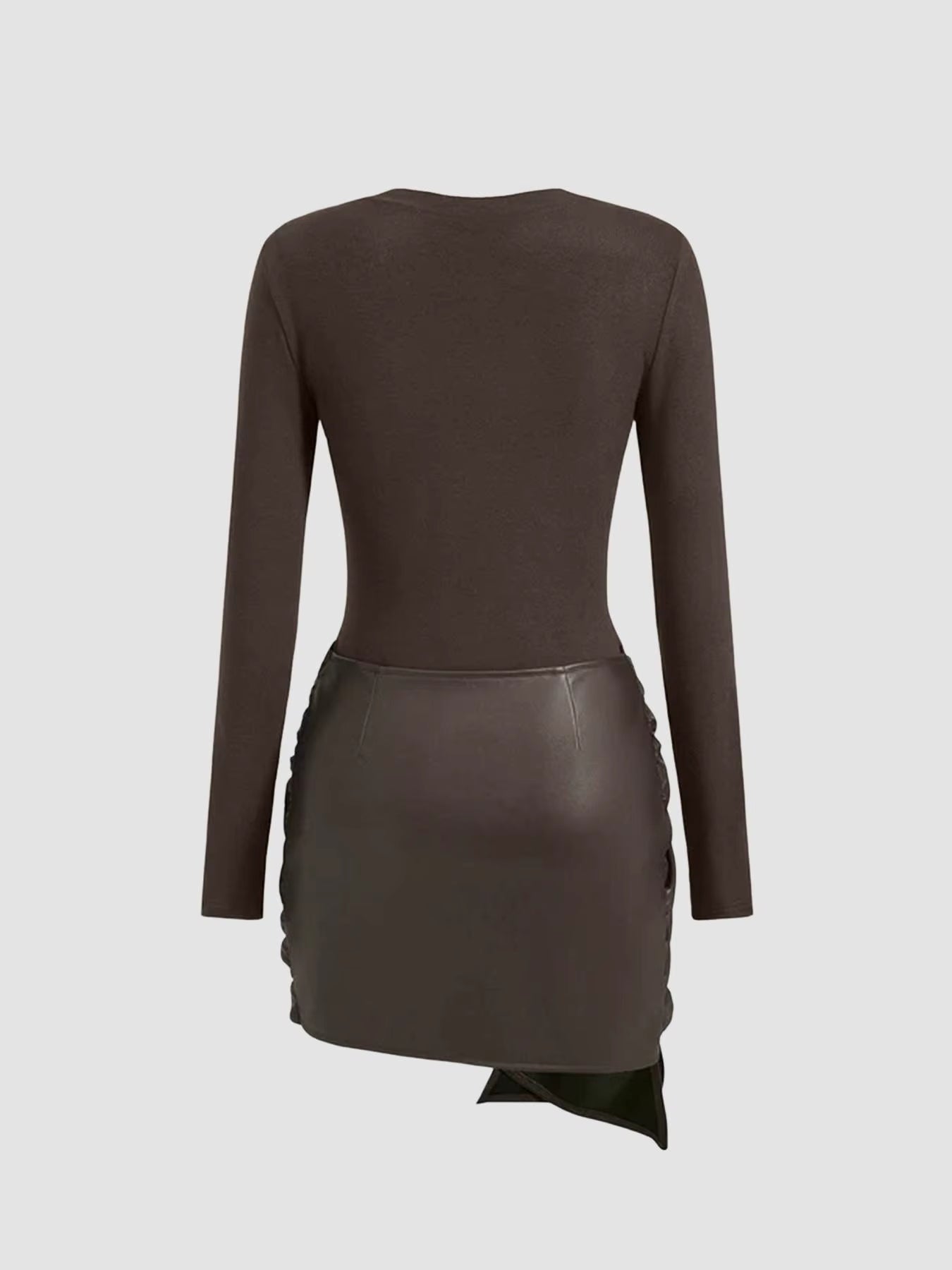Kurzes Minikleid mit veganem Leder-Effekt Figurbetont