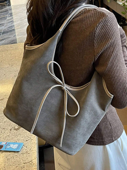 Elegante Lederschultertasche Schwarz Suède