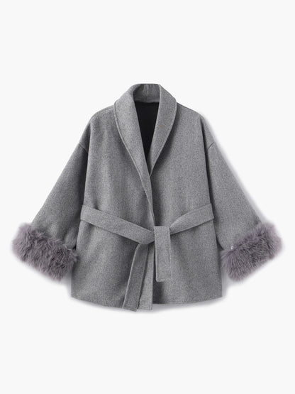 Damen Kurzmantel mit Kunstfellbesatz Eleganter Wintermantel - BerlinGlamour