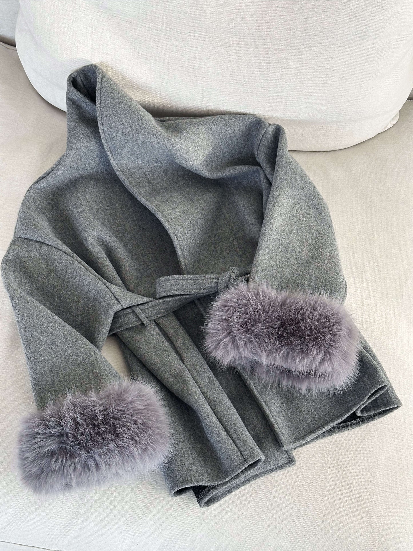 Damen Kurzmantel mit Kunstfellbesatz Eleganter Wintermantel