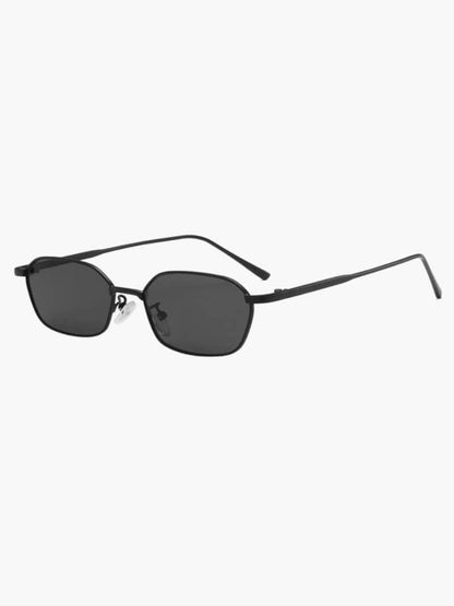 Trendige Sonnenbrille mit Spiegelglas