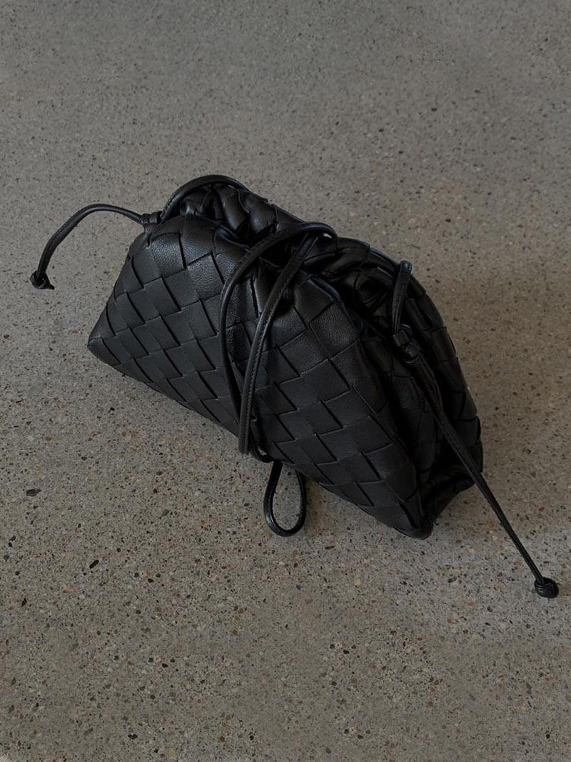 Kunstleder-Beuteltasche Damen Schultertasche Schwarz