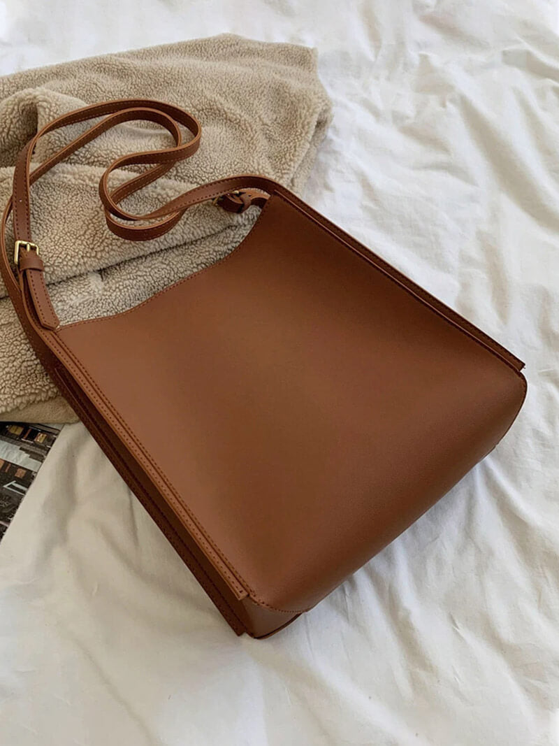 Elegante Schultertasche Kunstleder Slim