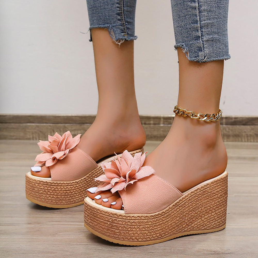 Sommerliche Damen-Sandalen: Stilvoll und orthopädisch