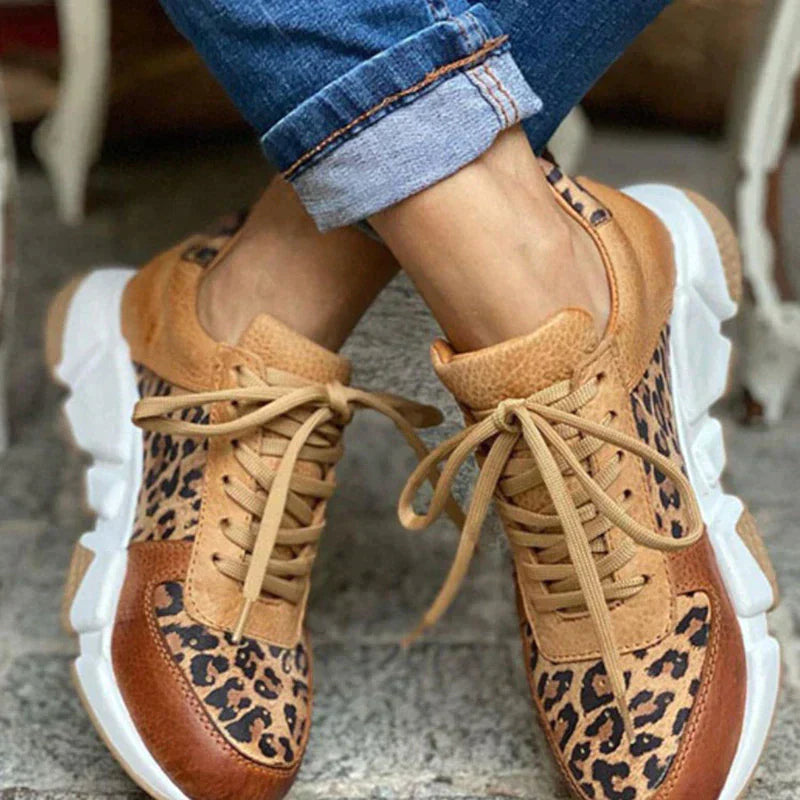 Stilvolle Damenschuhe: Orthopädisch und trendy