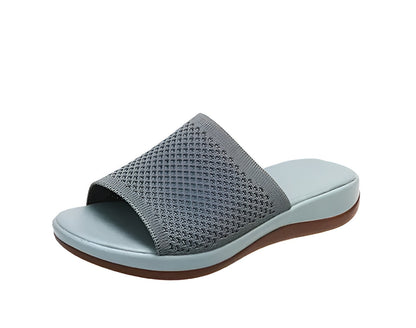 Stilvolle und funktionale orthopädische Damen-Sandalen