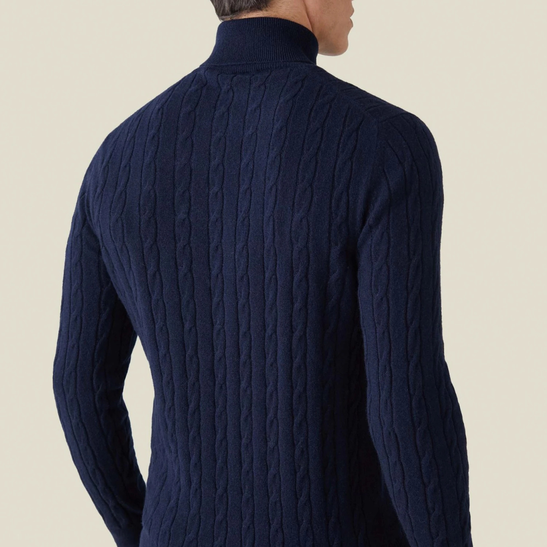 Strickpullover – Zopfmuster und Halsschutz aus Polyestermischung 1