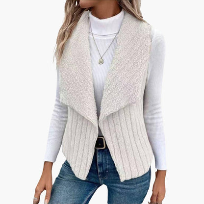 Strukturierte Weste für Damen 6