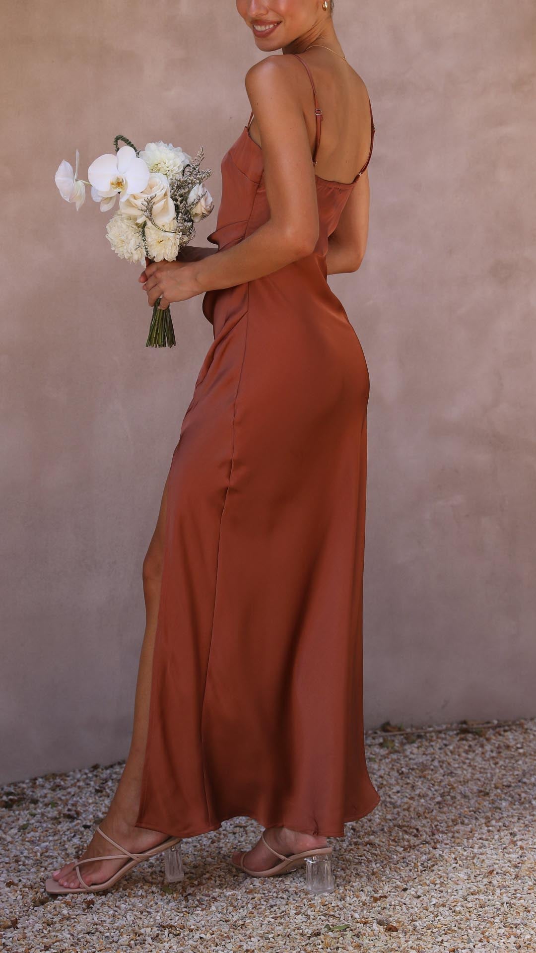 Elegantes Satin Maxikleid Plissiert Quadrat Ausschnitt