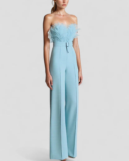 Trägerloser Abend-Jumpsuit mit Federdetail 5