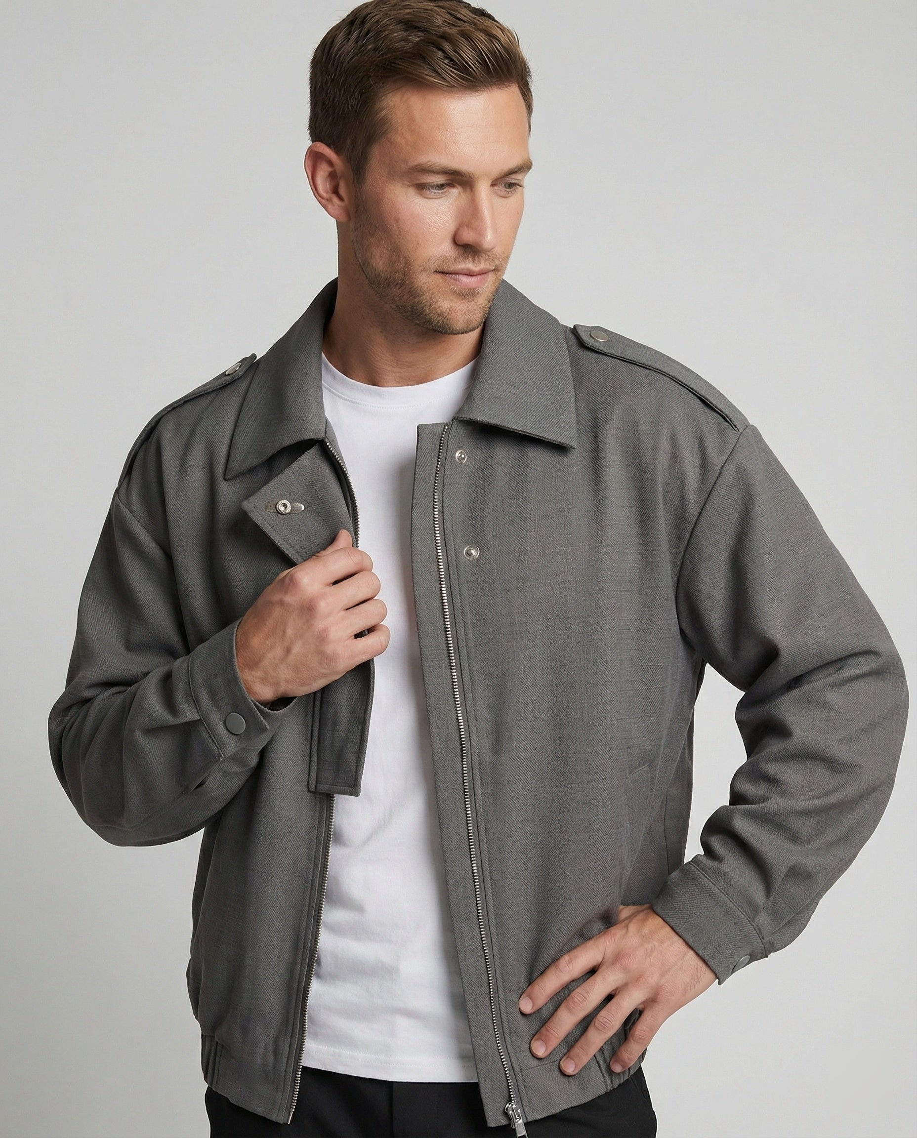 Weite Blousonjacke mit Reißverschluss und Elastiksaum Modern - BerlinGlamour