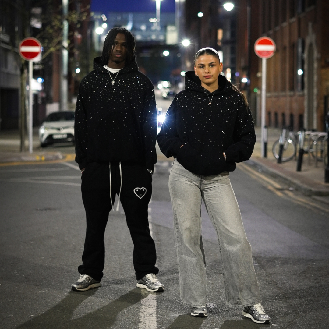 Glitzer Hoodie Oversized Unisex mit Strasssteinen - BerlinGlamour