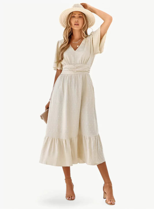 Feminines Sommerkleid Midi mit V-Ausschnitt und Taillenbetonung - BerlinGlamour
