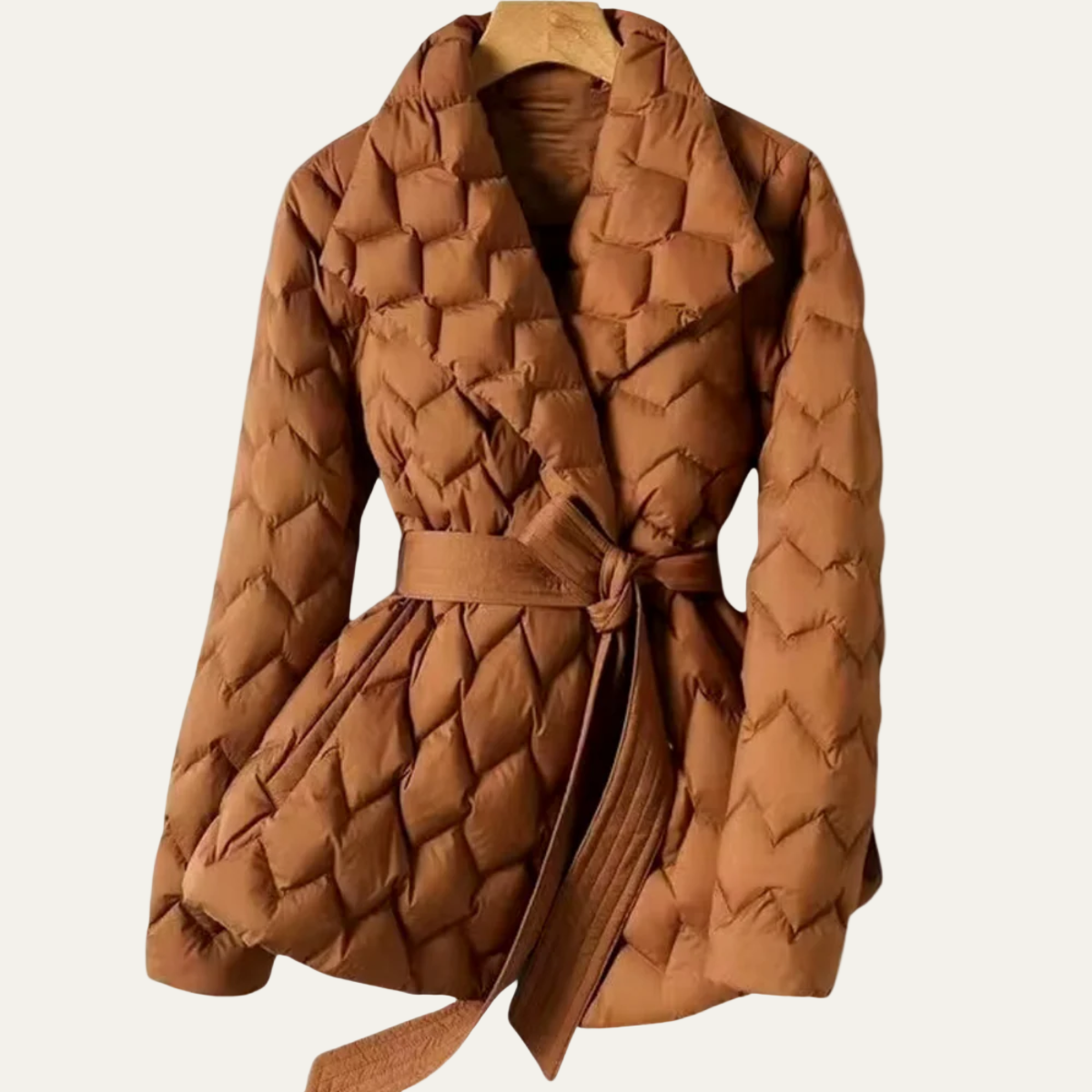 VogeLuxe | Gesteppte Damen-Pufferjacke mit Gürtel in der Taille 1