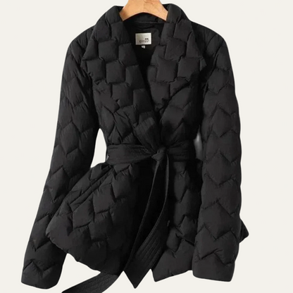 VogeLuxe | Gesteppte Damen-Pufferjacke mit Gürtel in der Taille 5