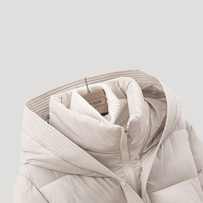VogeLuxe | Gesteppte, kurze Damen-Pufferjacke mit Kapuze 3