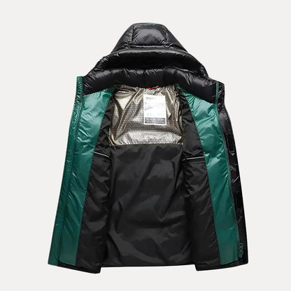 VogeLuxe | Glänzende, gefütterte Herren-Steppjacke mit Kapuze 3