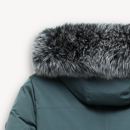 VogeLuxe | Herren-Winterparka mit langer Pelzkapuze 4