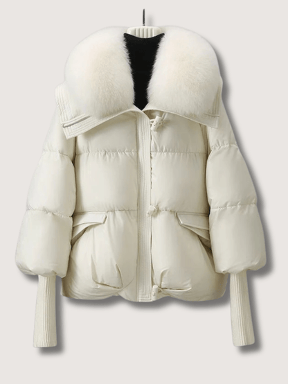 VogeLuxe | Kurze Damen-Steppjacke mit Pelzkragen 3