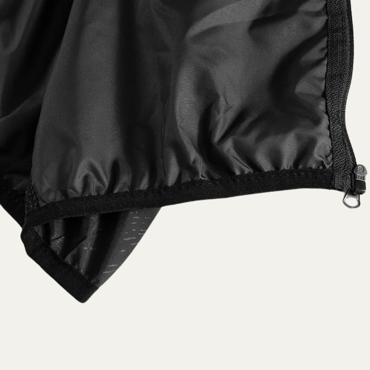 VogeLuxe | Leichte Herren-Windjacke mit Kapuze 3