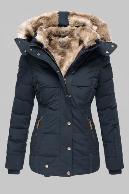 VogeLuxe | Luxuriöse Damen-Steppjacke aus Kunstpelz 3