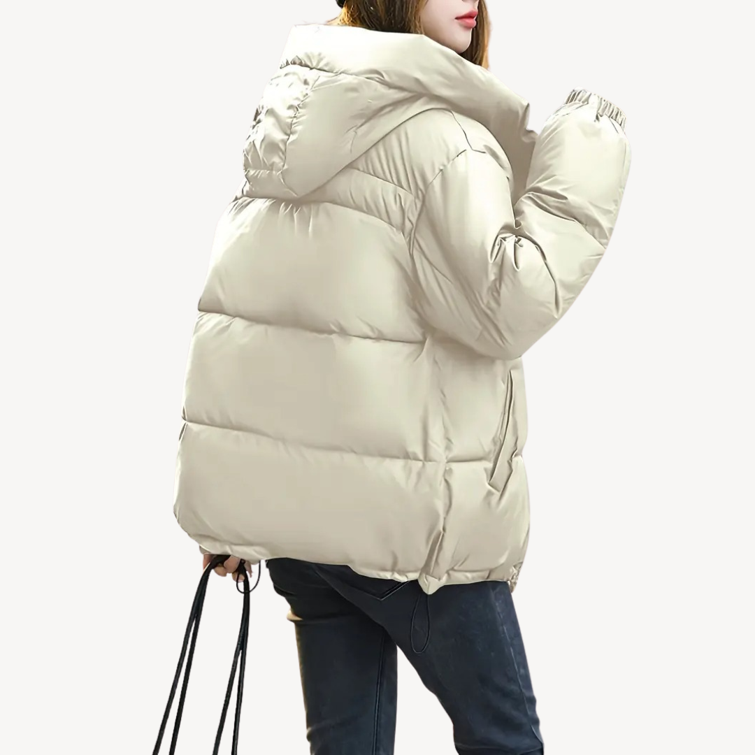 VogeLuxe | Schicker Winter-Daunenmantel für Damen 1