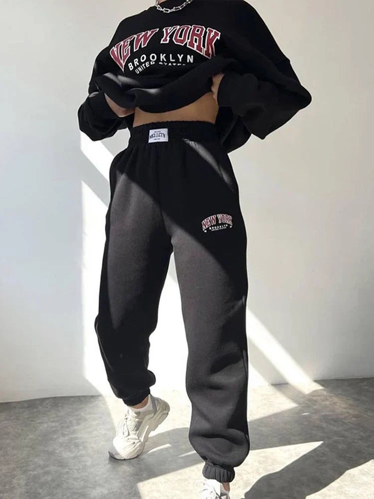 Zweiteiliges Set Übergröße New York Stil