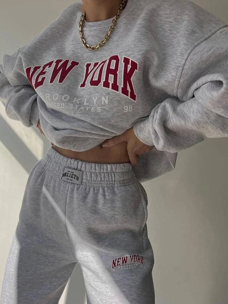 Zweiteiliges Set Übergröße New York Stil
