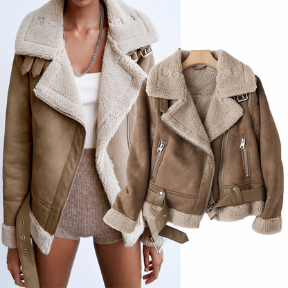 Walnuss braun edge lederjacke gestylt an einem model