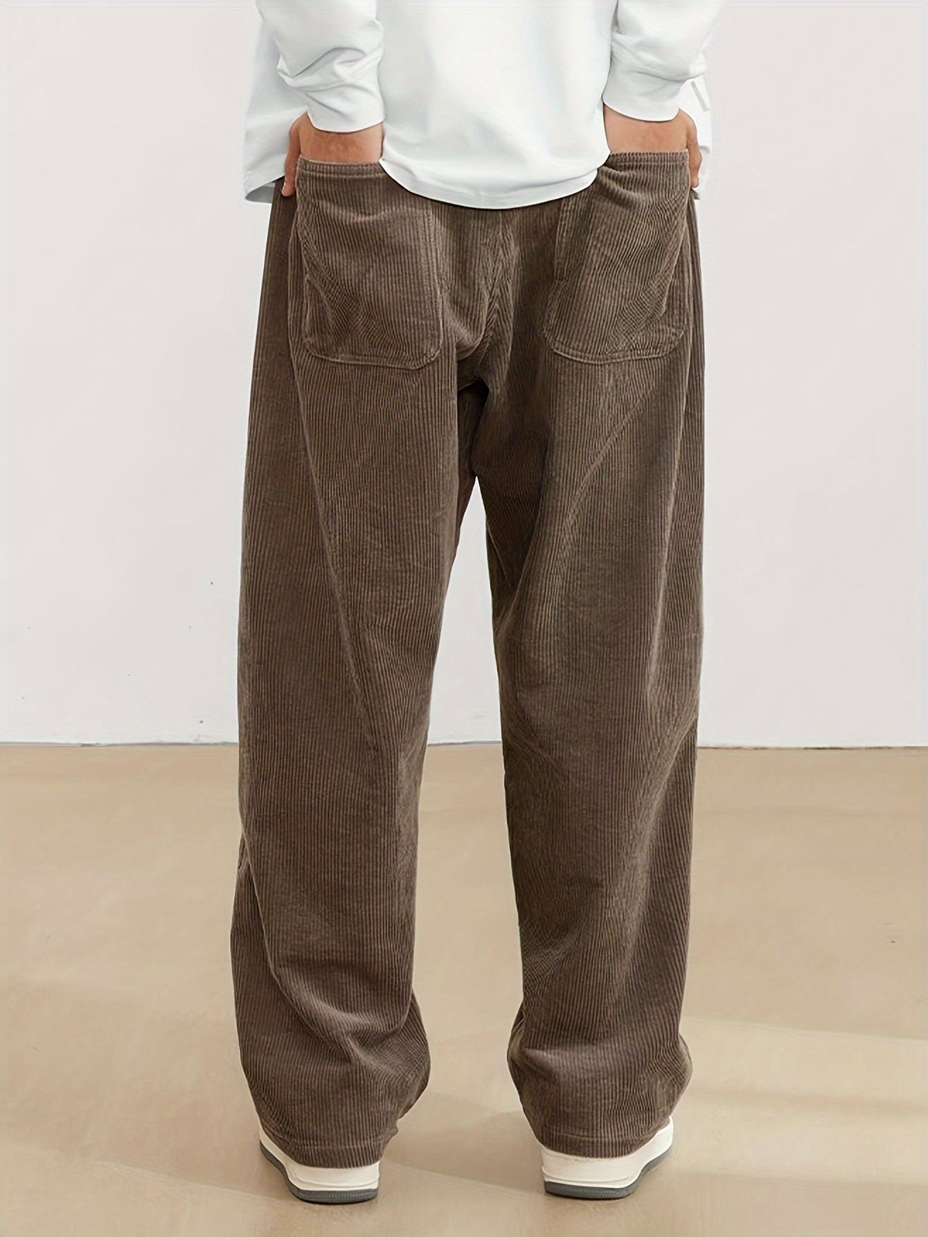 Weite Hosen – gerippt – lockere Passform – Cordhosen – Herrenhosen-Chaps Herrenmode