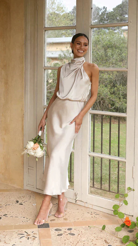 Damenkleid Midi Elegantes Neckholder Kleid mit Drapierung - BerlinGlamour