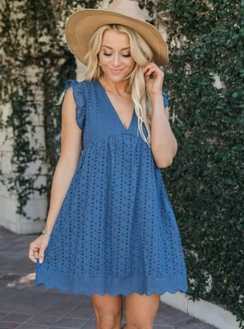 Sommerkleid mit Stickerei V-Ausschnitt Leicht und Lockergeschnitten