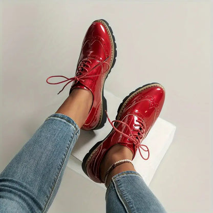 Elegante Frauen Lederschuhe Hochglanz