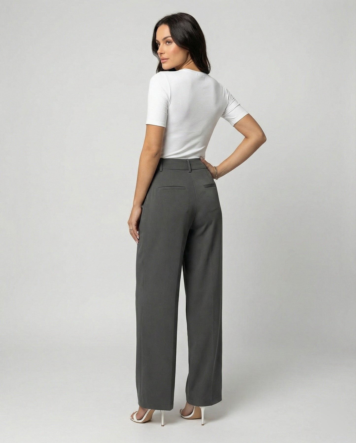 Elegante Damen Bundfaltenhose Slim Fit