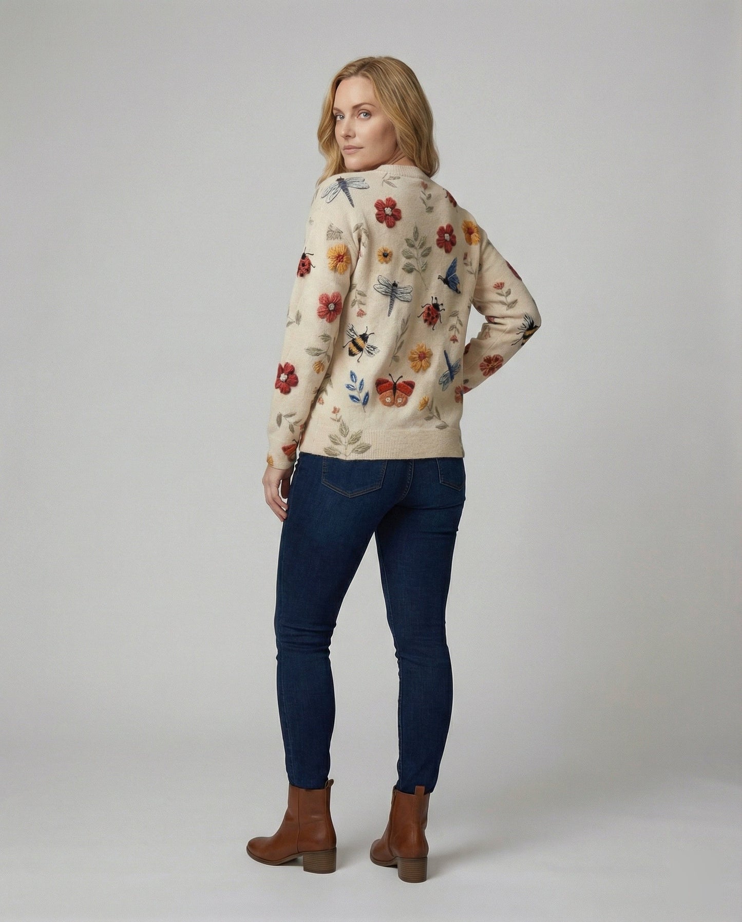 Modischer Damenpullover Großstadt Chic
