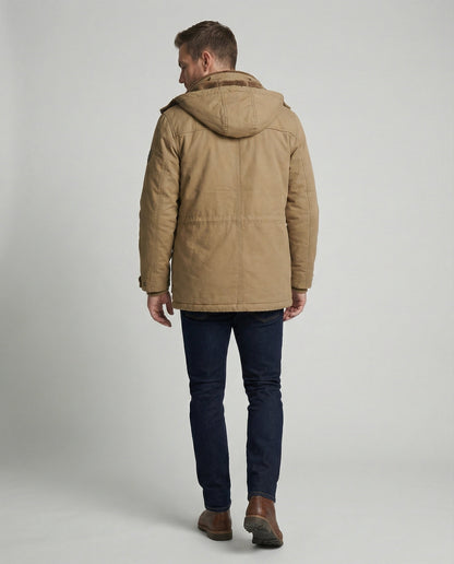 Warme Winterjacke Funktionell Isoliert