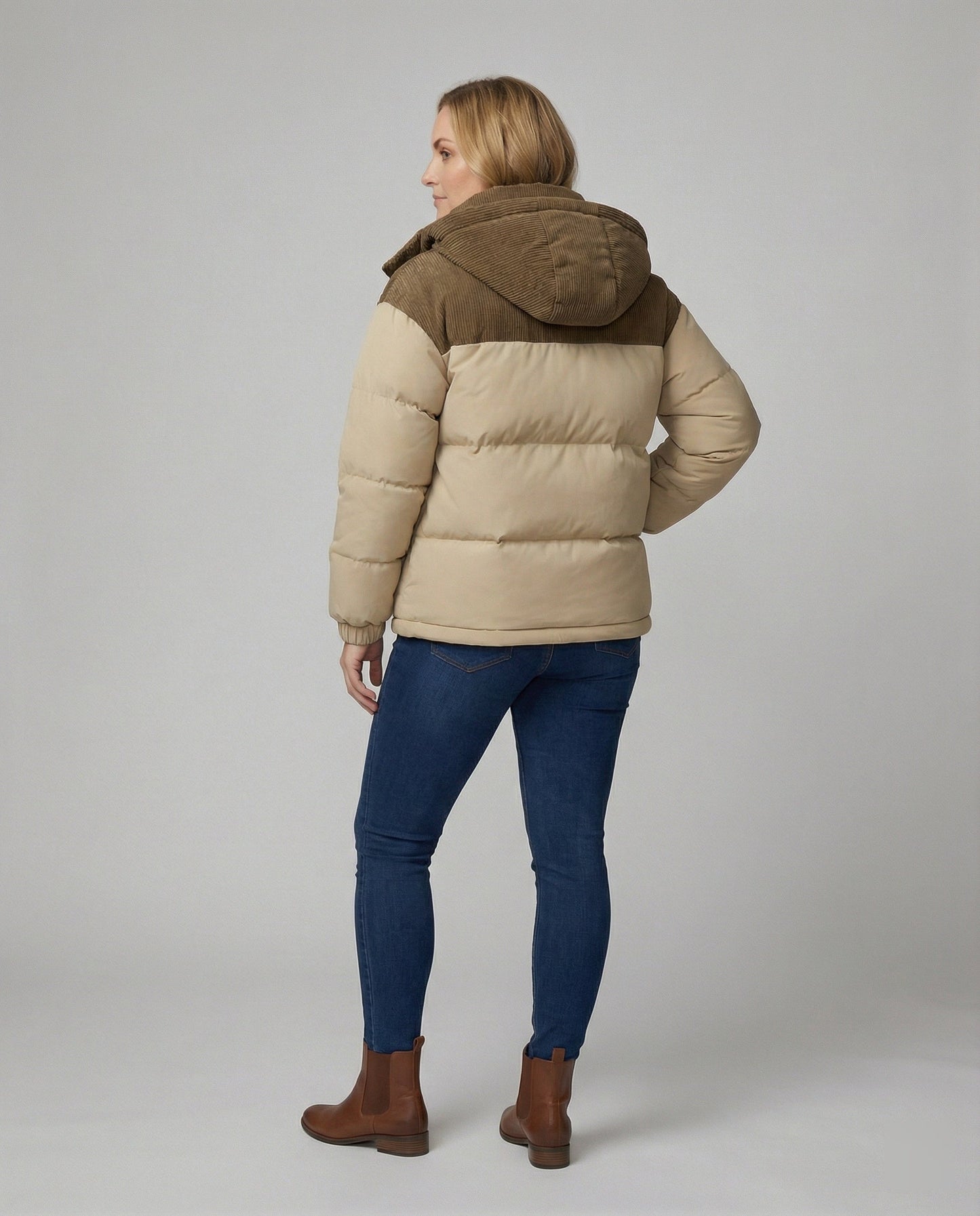 Modische Kapuzenjacke Puff Ärmel Farbblock Design