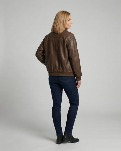 Lederjacke Damen Lässig Nieten Schwarz - BerlinGlamour