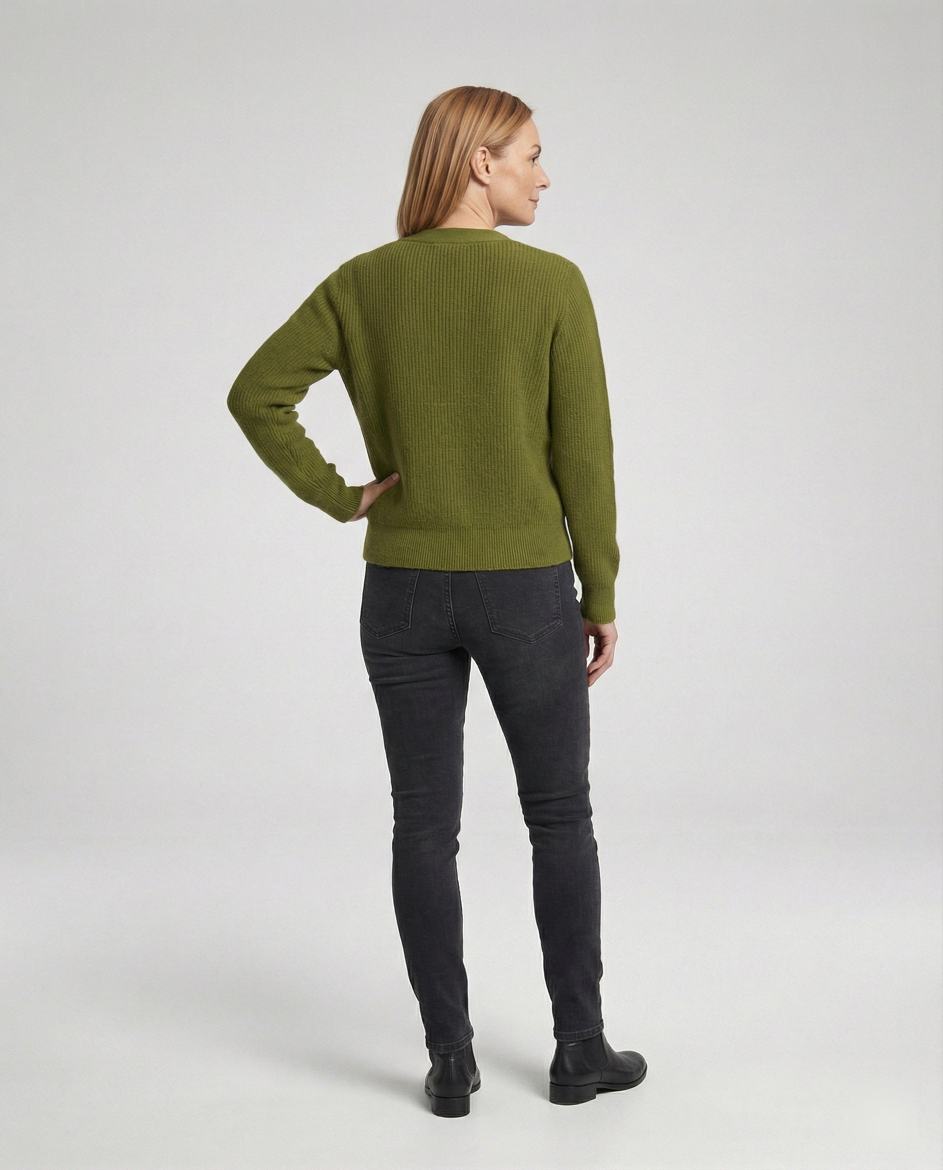 Damen Cardigan V-Ausschnitt Knöpfe Modern - BerlinGlamour