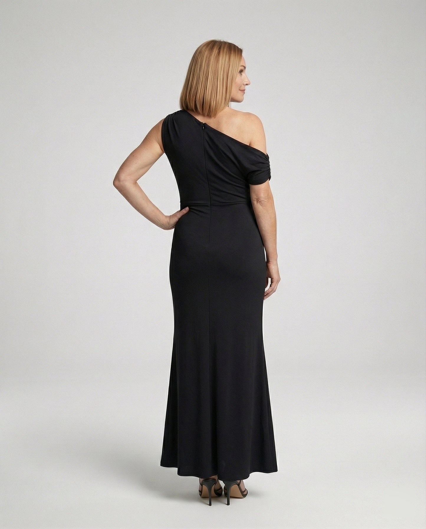 Elegantes Abendkleid Figurbetont Asymmetrisch Lang