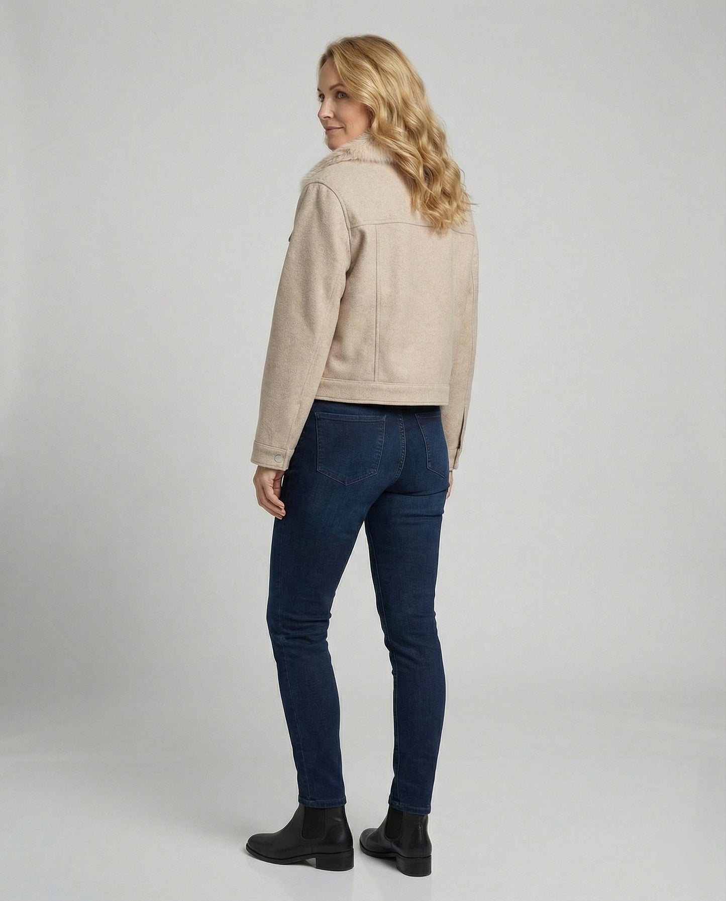 Damen Wolljacke Kunstfellkragen Warm Elegant - BerlinGlamour