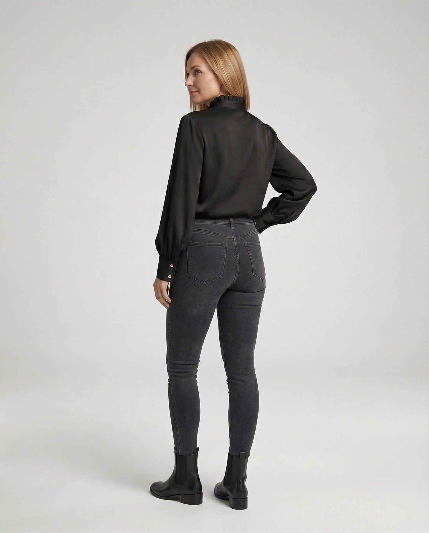 Elegante Damenbluse Rüschenkragen Blumenmuster