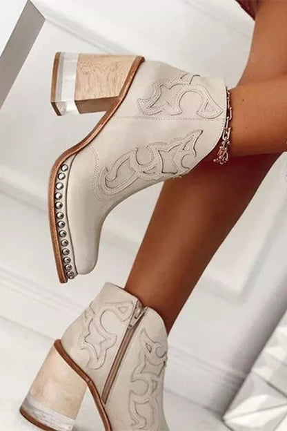 Nude Stiefeletten Damen Western Blockabsatz mit Nieten