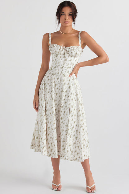 Pastellgrünes Midikleid Taillenformendes Sommerkleid